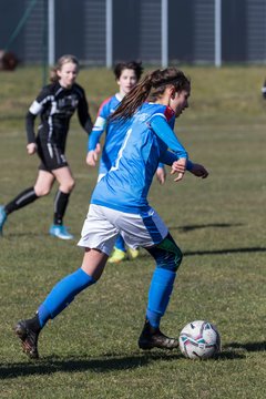 Bild 218 - wBJ Holstein Kiel II - Kieler MTV : Ergebnis: 2:1